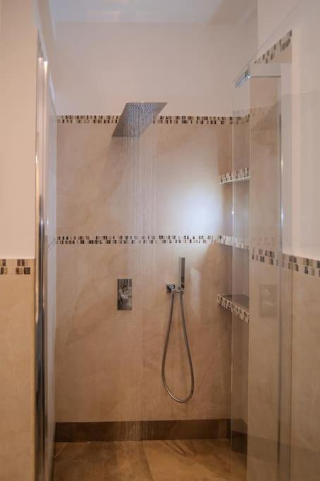 La Chicca Sicily Holiday House Кастельмола Экстерьер фото