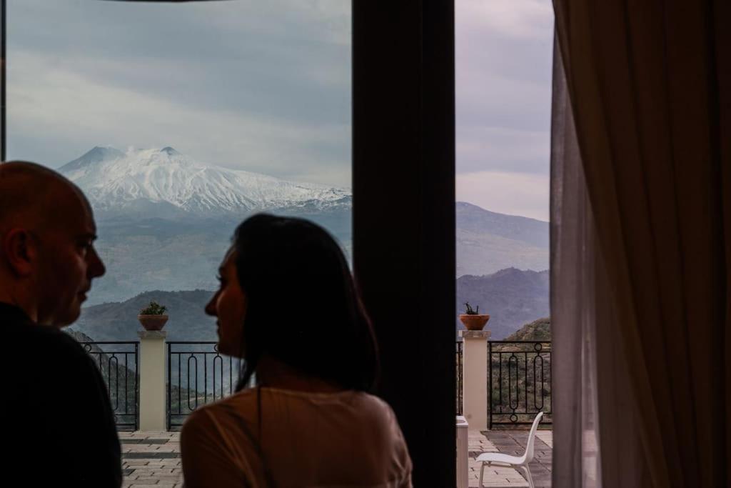 La Chicca Sicily Holiday House Кастельмола Экстерьер фото