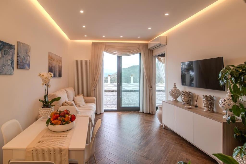 La Chicca Sicily Holiday House Кастельмола Экстерьер фото