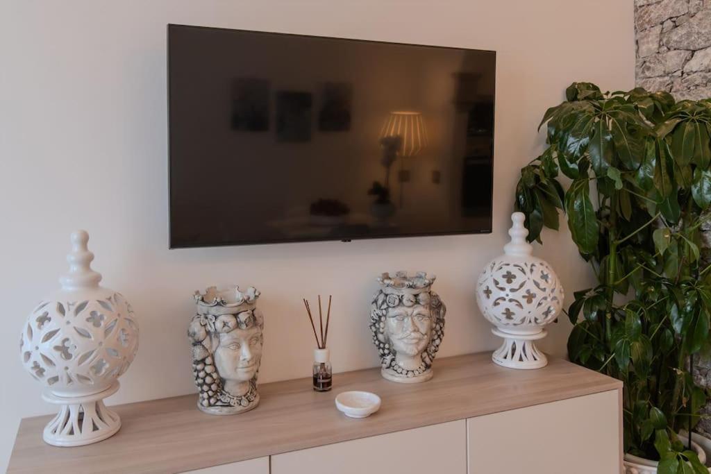 La Chicca Sicily Holiday House Кастельмола Экстерьер фото